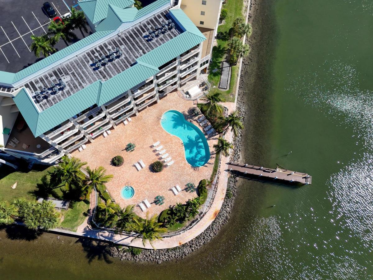 Elegant Waterfront Place For Two/Boca Ciega Resort St. Petersburg Exterior photo