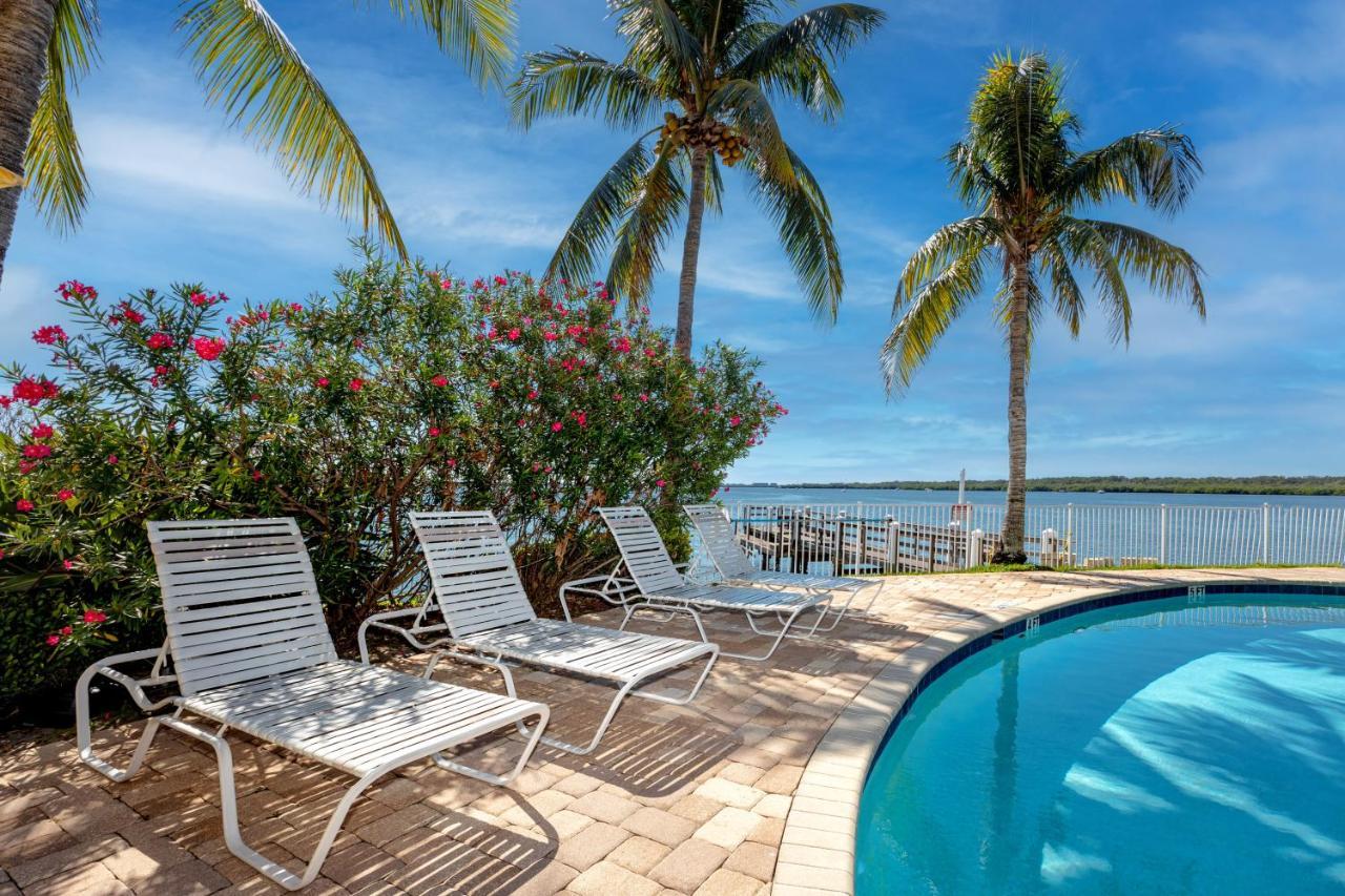 Elegant Waterfront Place For Two/Boca Ciega Resort St. Petersburg Exterior photo