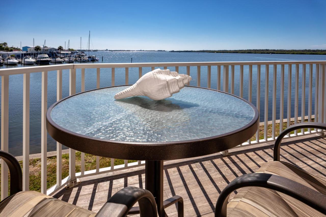 Elegant Waterfront Place For Two/Boca Ciega Resort St. Petersburg Exterior photo