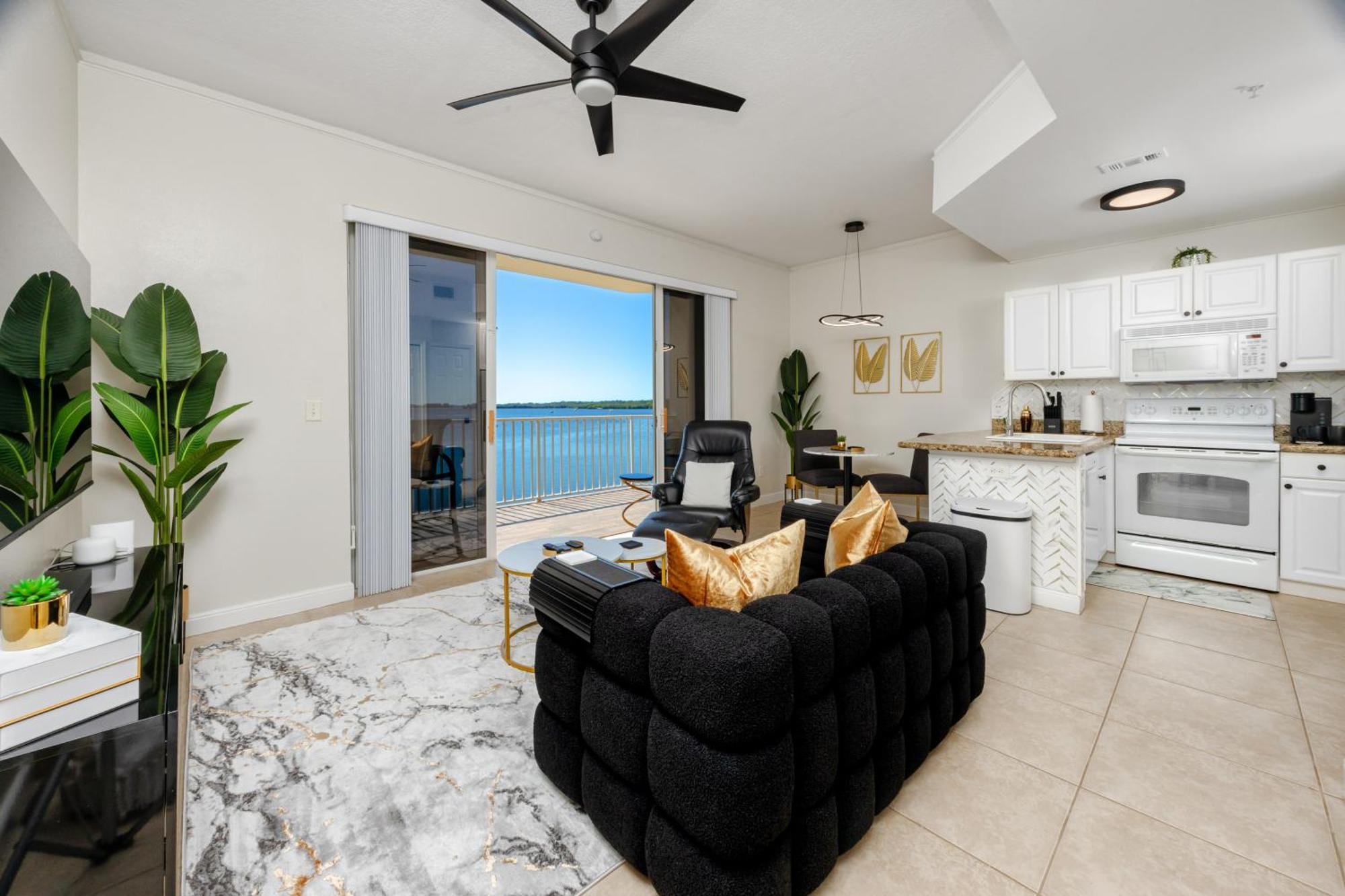 Elegant Waterfront Place For Two/Boca Ciega Resort St. Petersburg Exterior photo